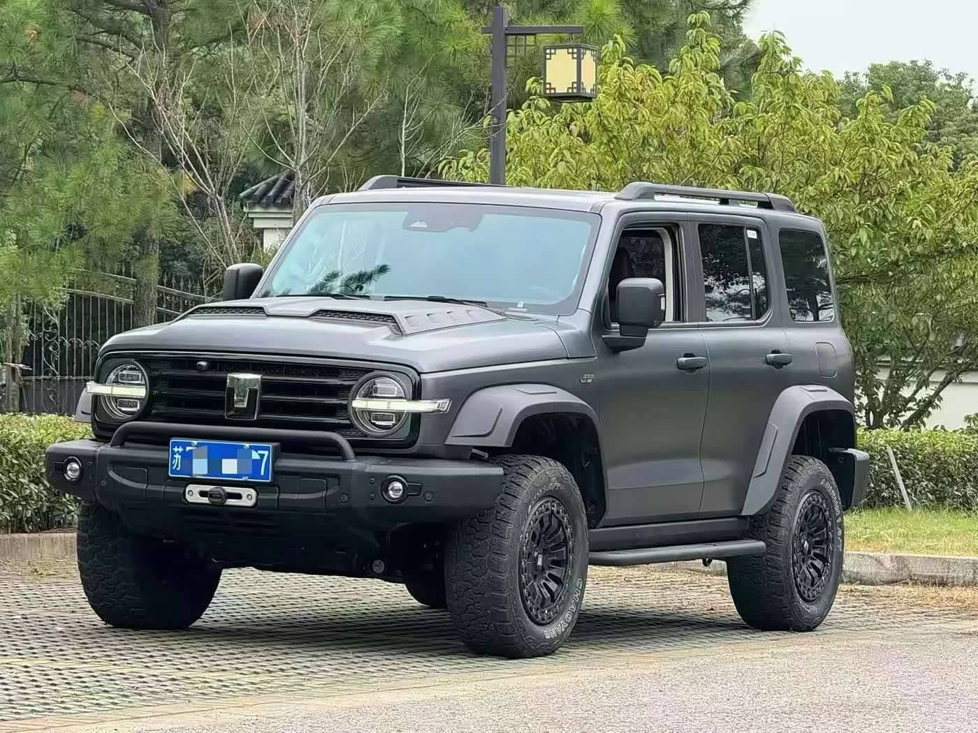 Tank 300