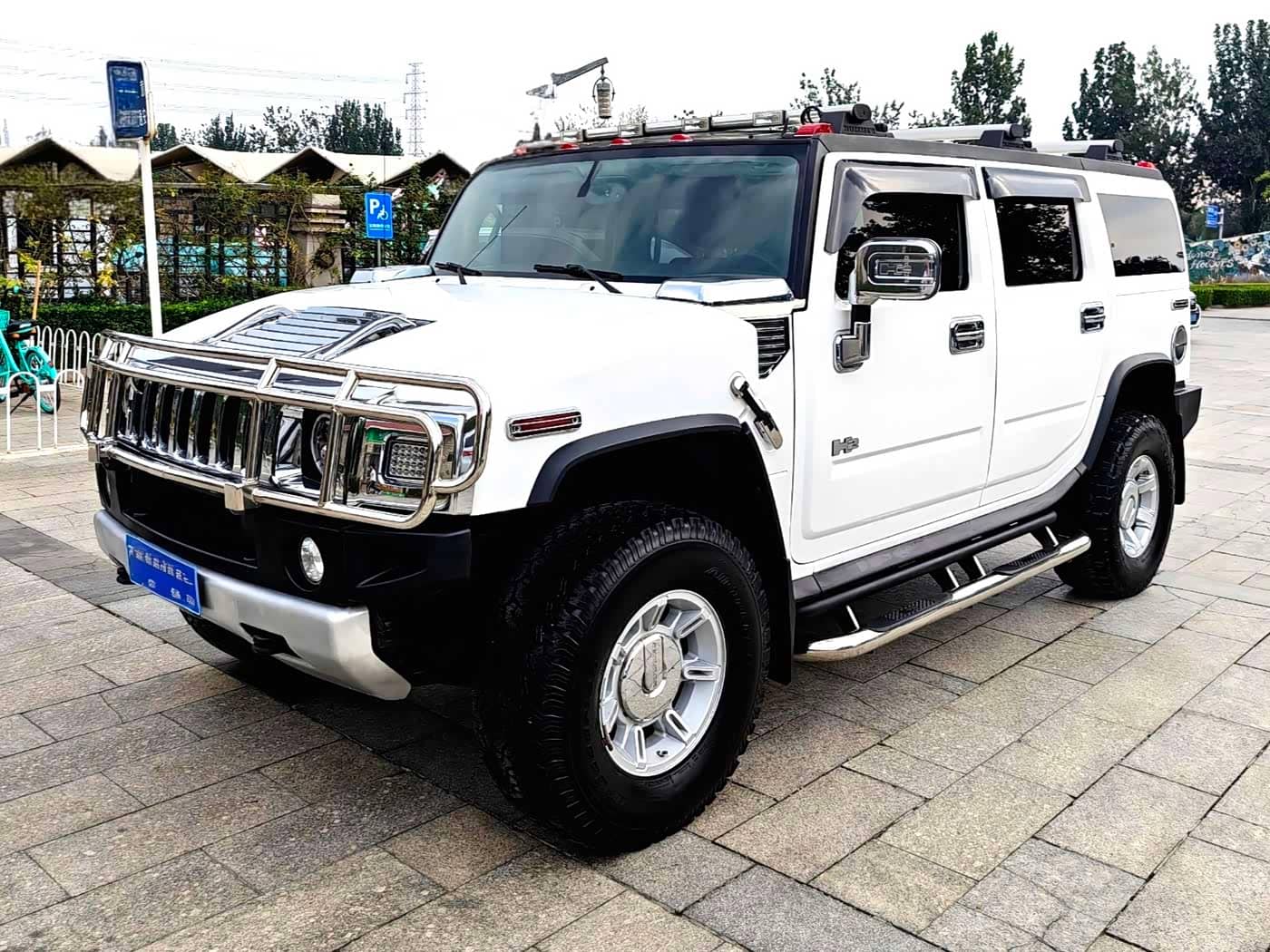 Hummer H2