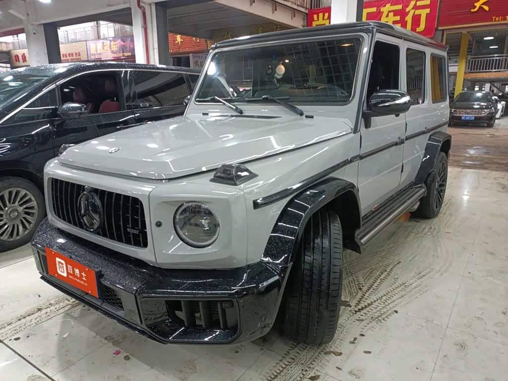 Mercedes-Benz G-Class