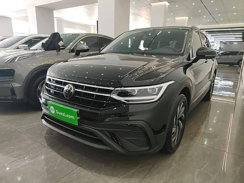 Volkswagen Tiguan L