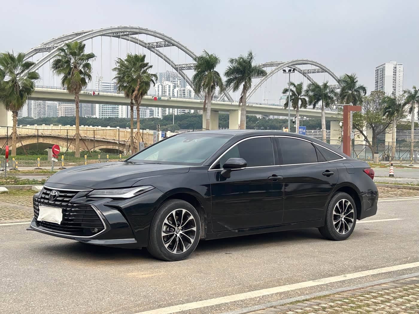 Toyota Avalon