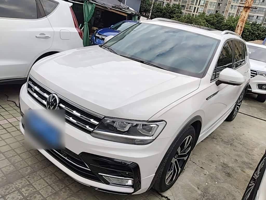 Volkswagen Tiguan L