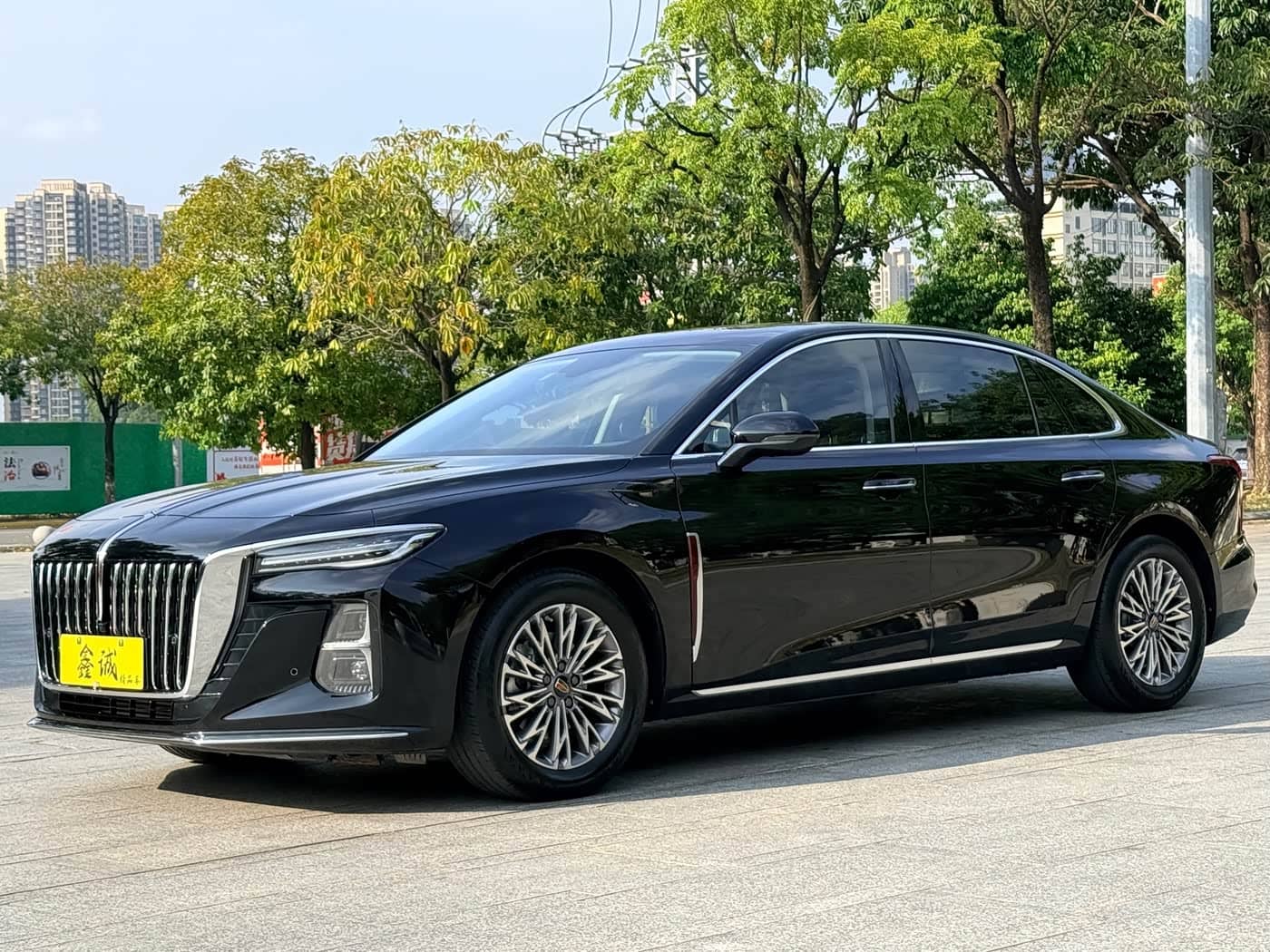 Hongqi H5