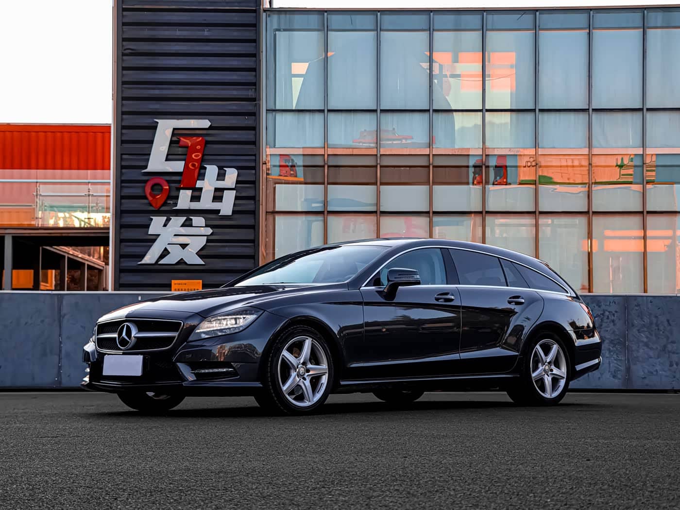 Mercedes-Benz CLS