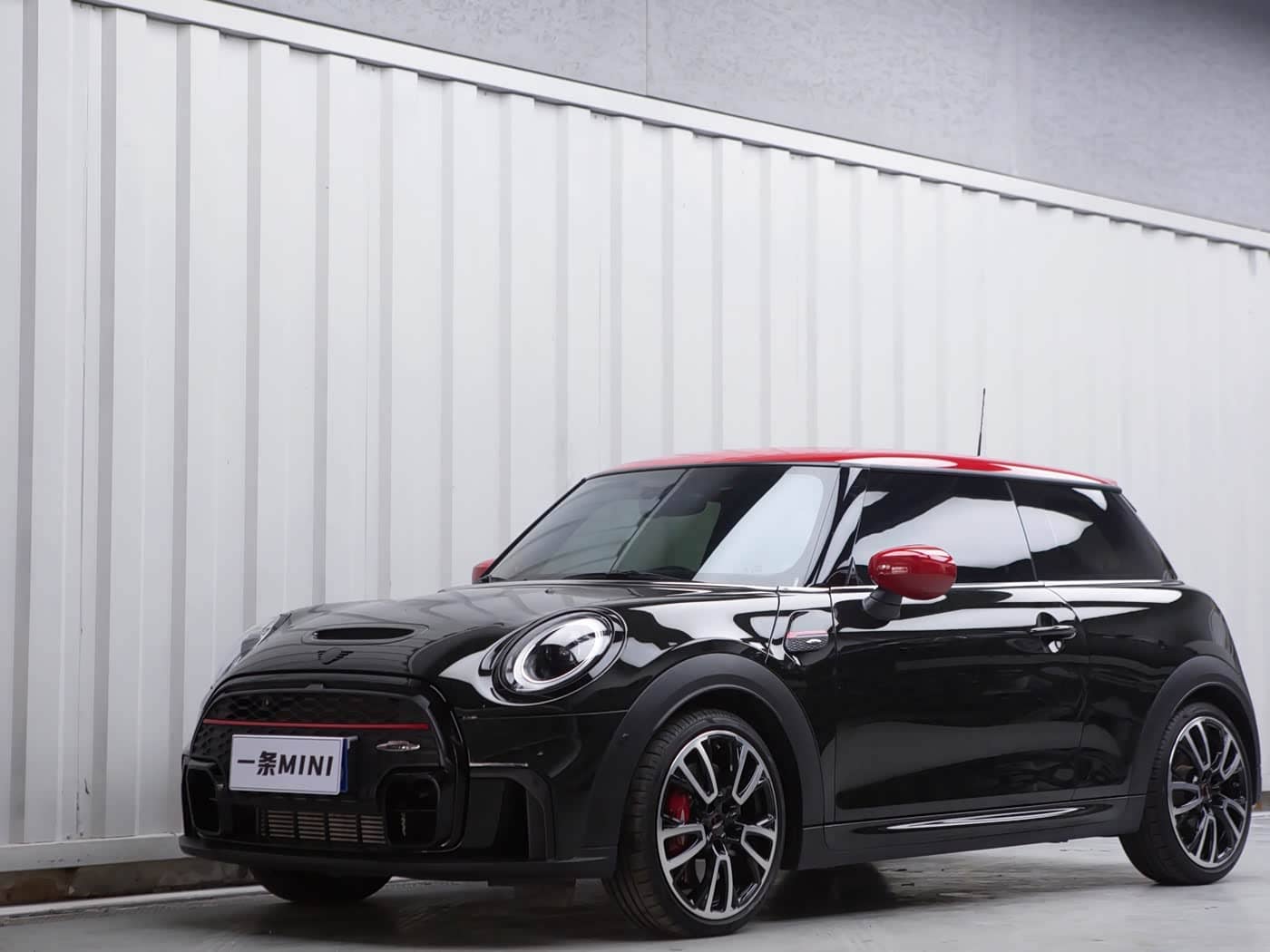 MINI JCW
