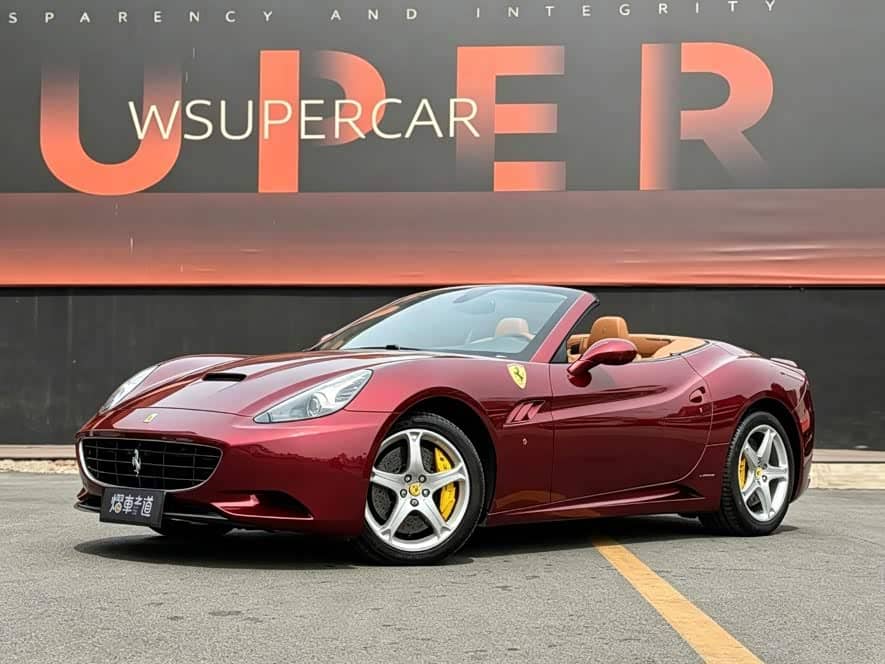 Ferrari California T
