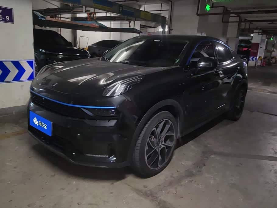 Lynk & Co 05