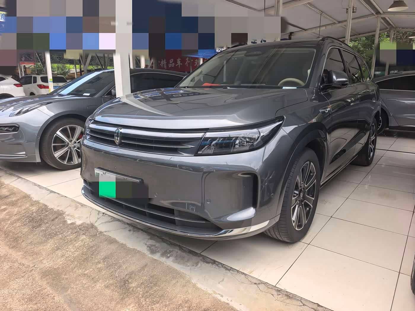 AITO Wenjie AITO M7
