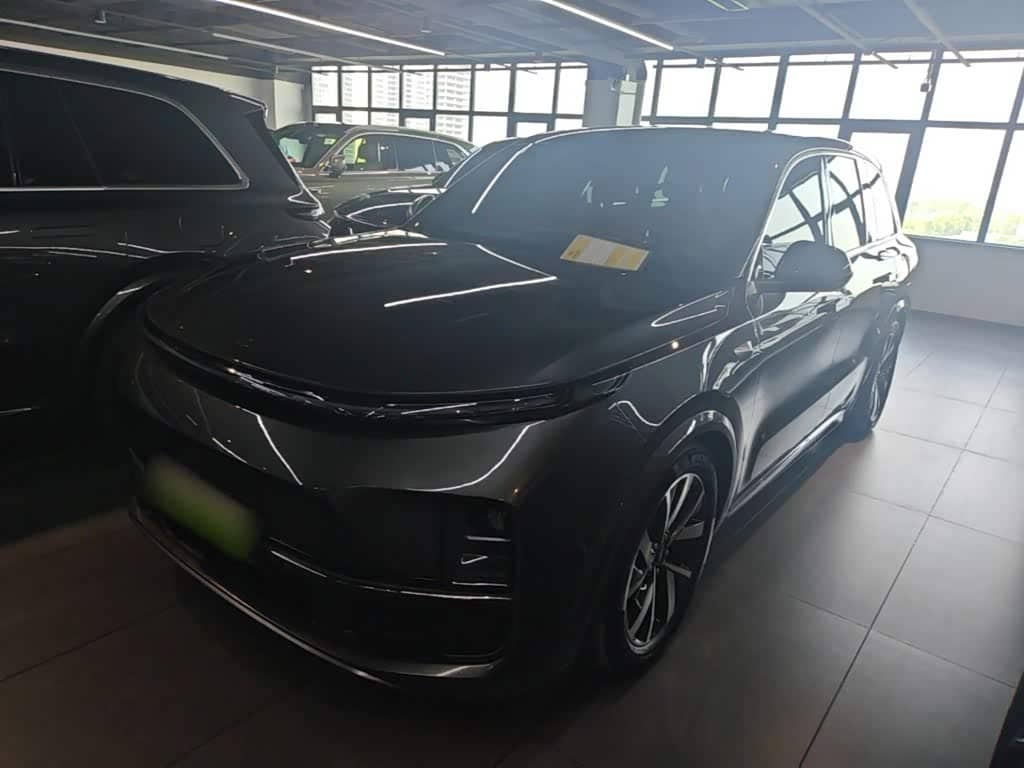 Li Auto Li L8