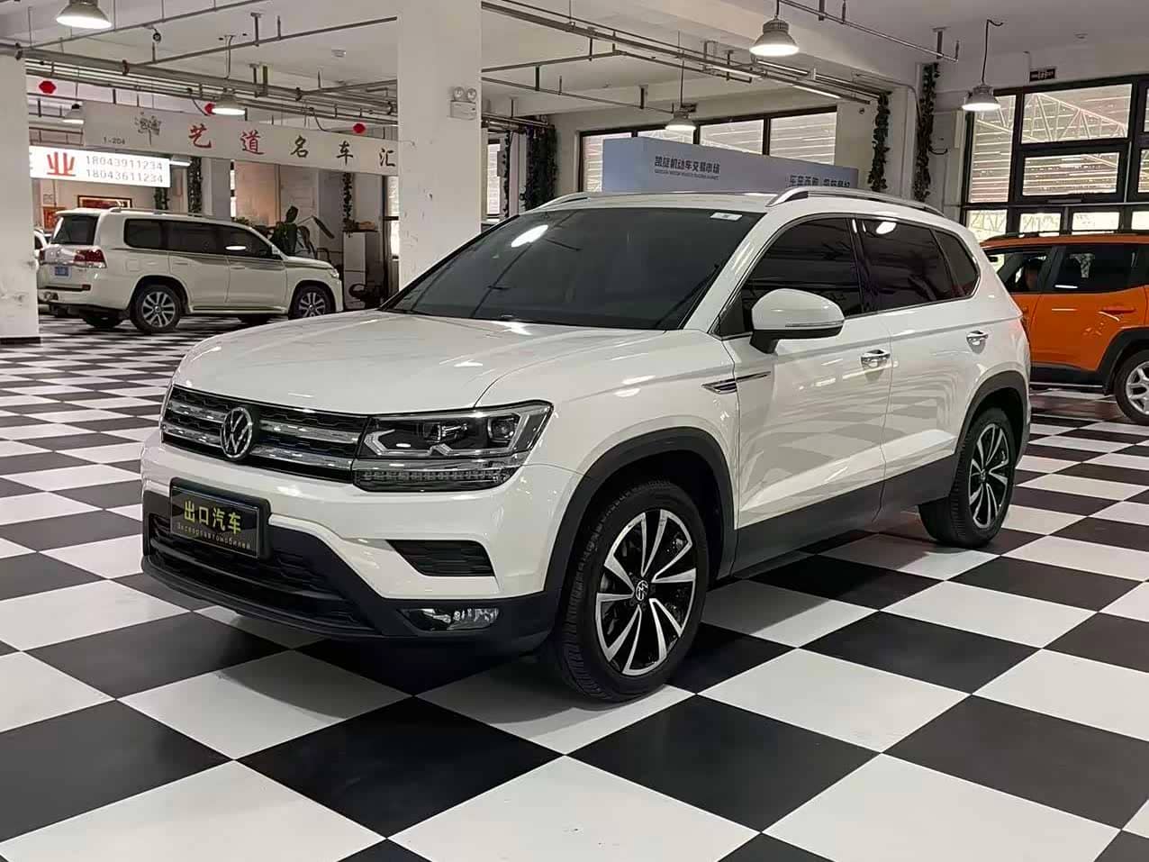Volkswagen Tharu