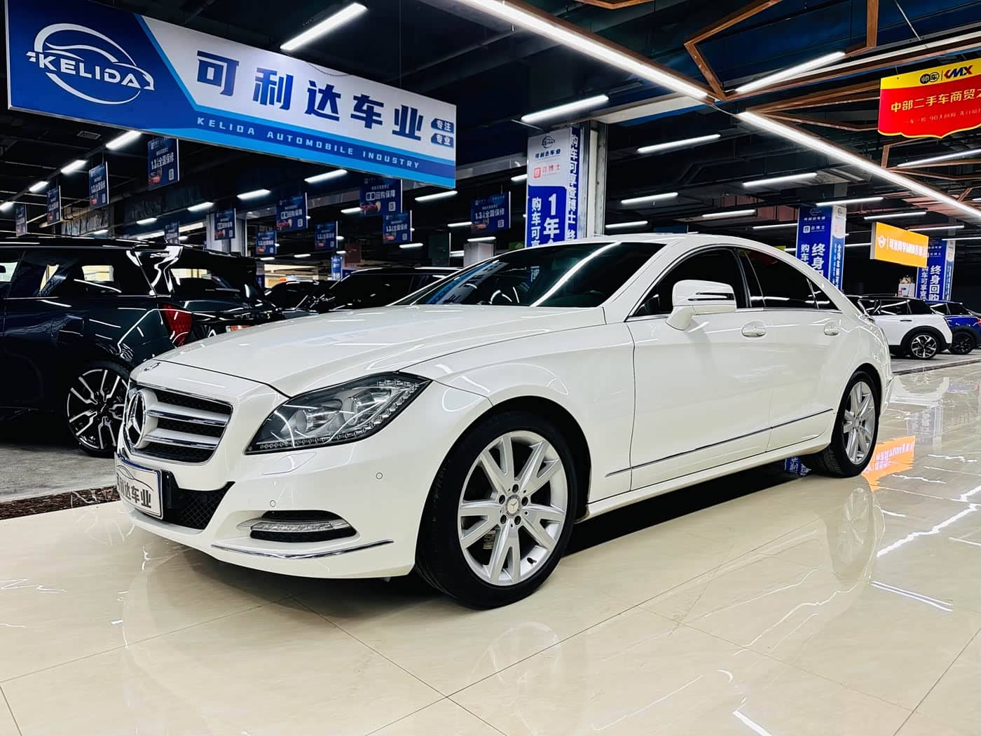 Mercedes-Benz CLS