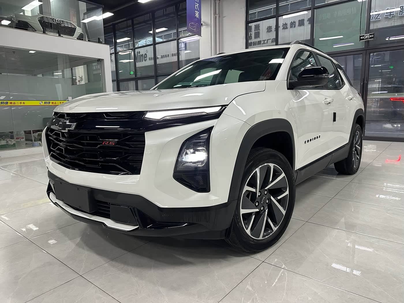 Chevrolet Equinox Plus