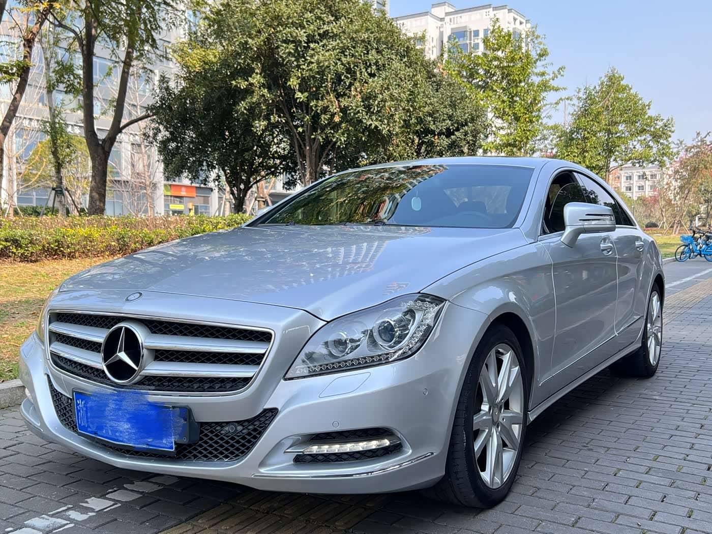 Mercedes-Benz CLS
