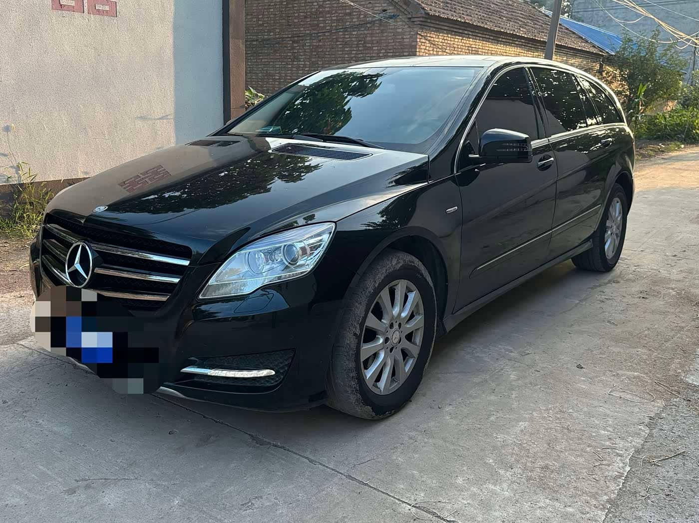 Mercedes-Benz R-Class