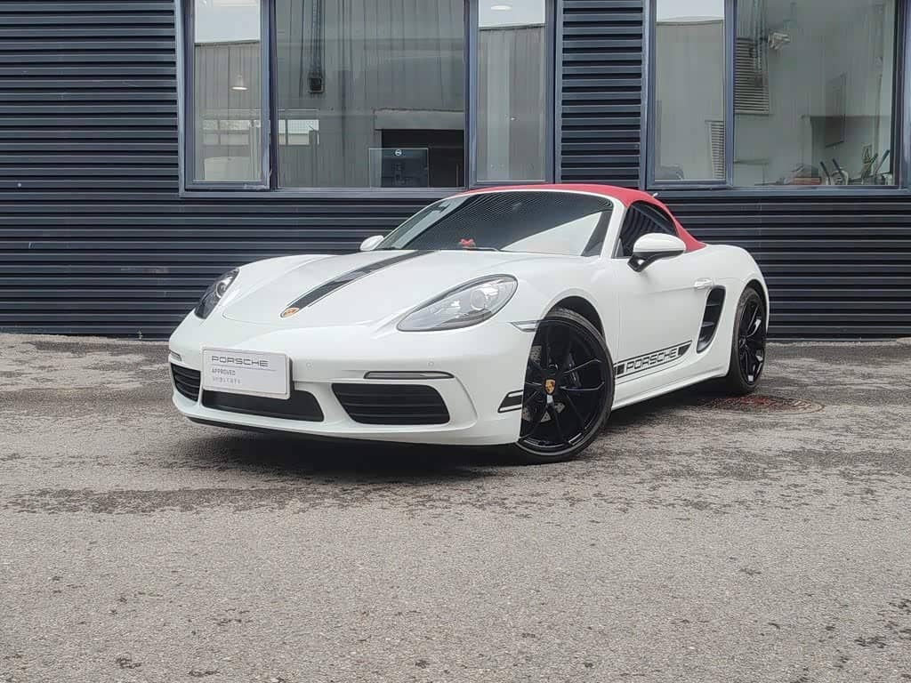 Porsche 718