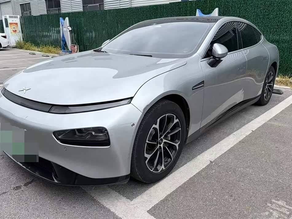 XPeng P7