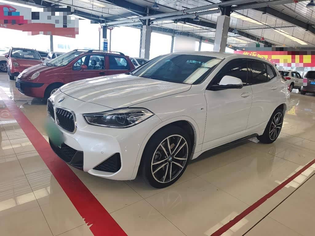 BMW X2