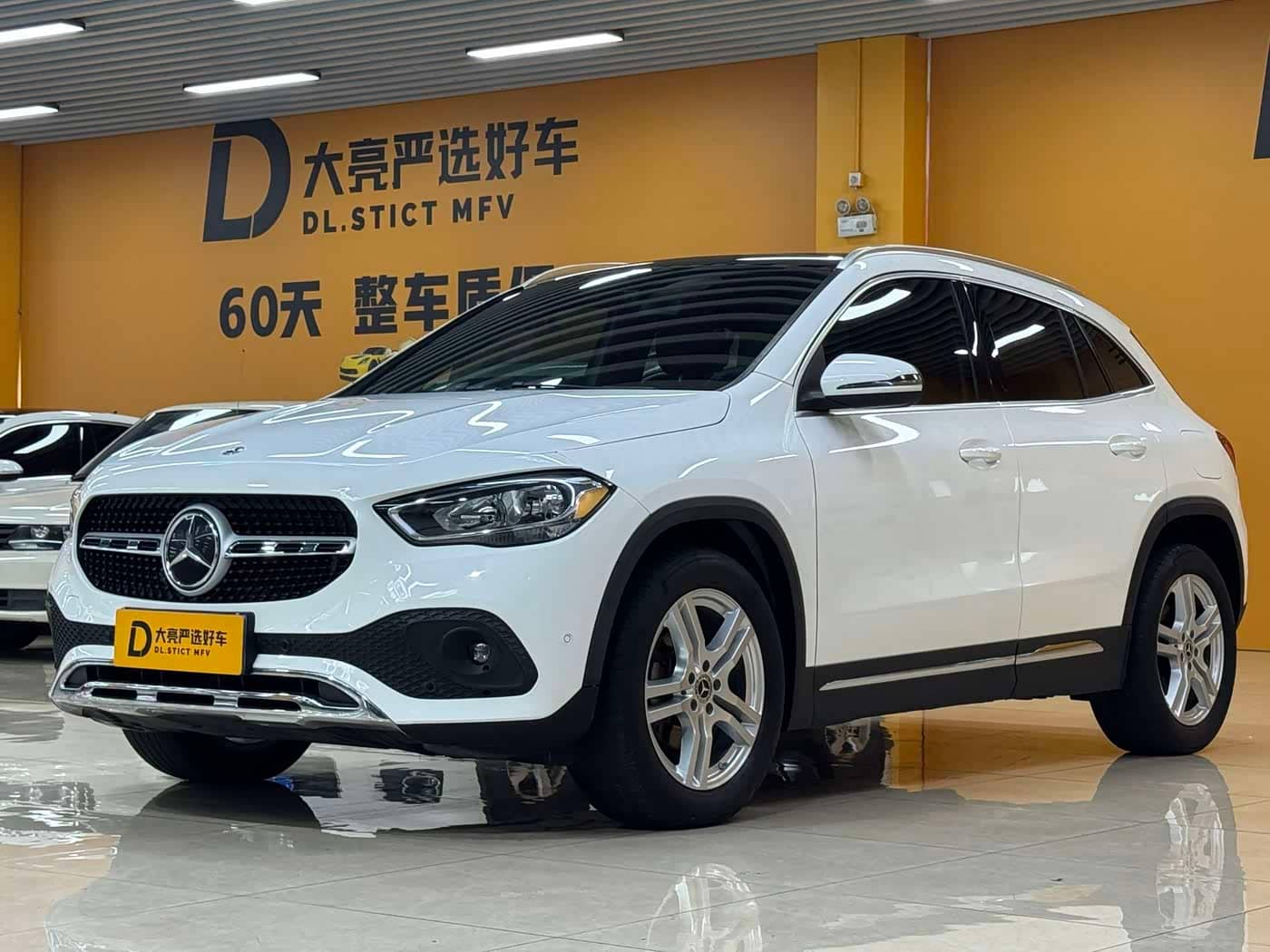 Mercedes-Benz GLA
