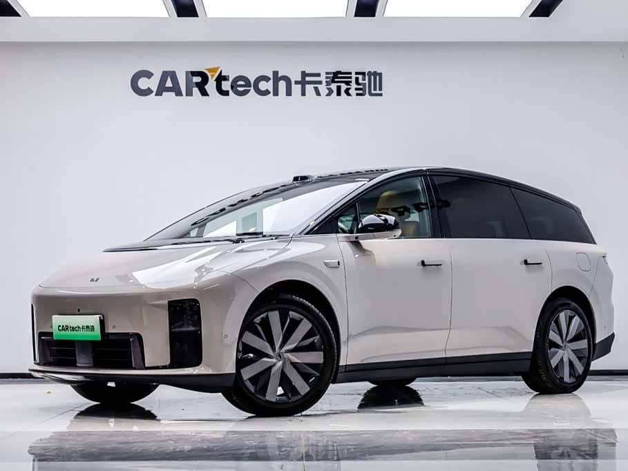 Li Auto Li i8