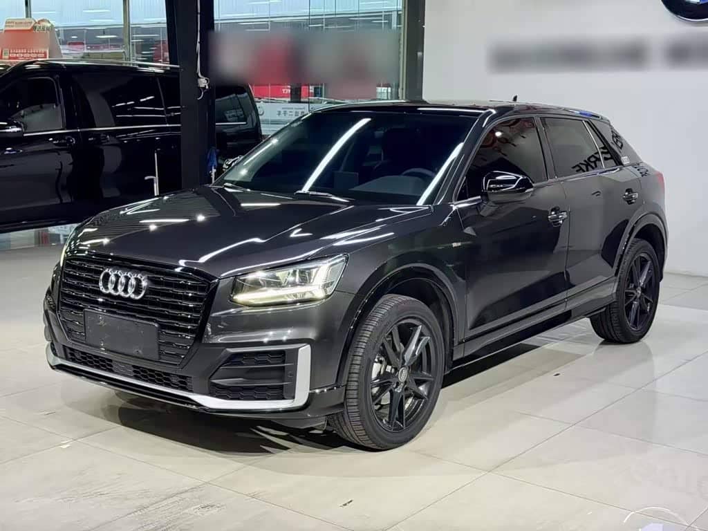 Audi Q2L