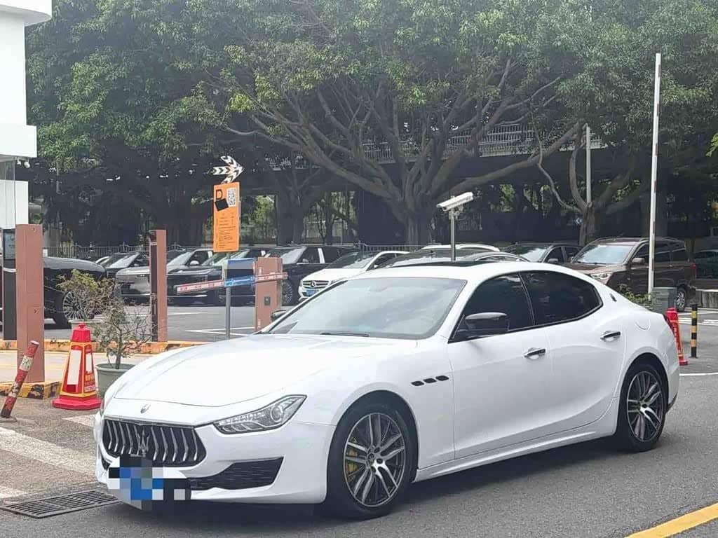 Maserati Ghibli