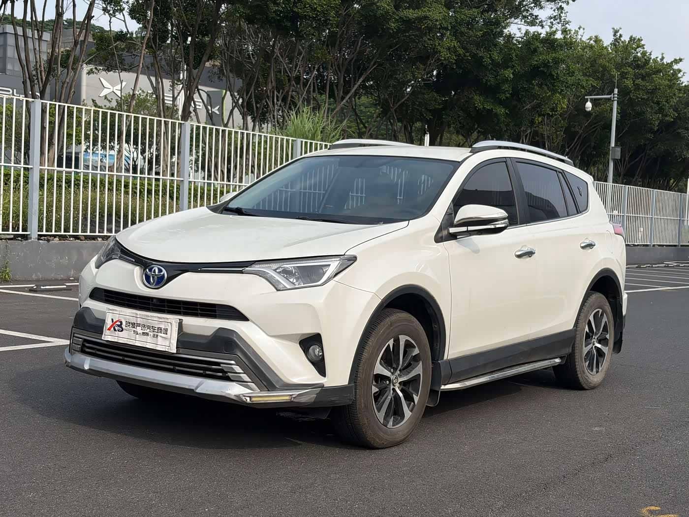 Toyota RAV4 Rongfang