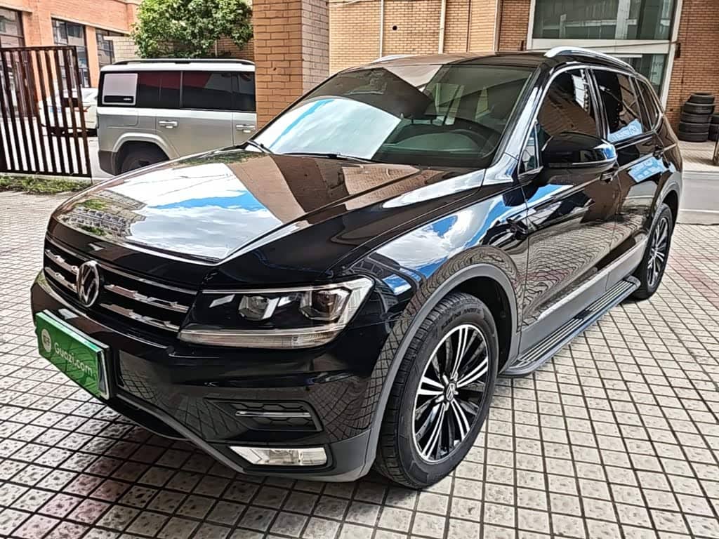 Volkswagen Tiguan L