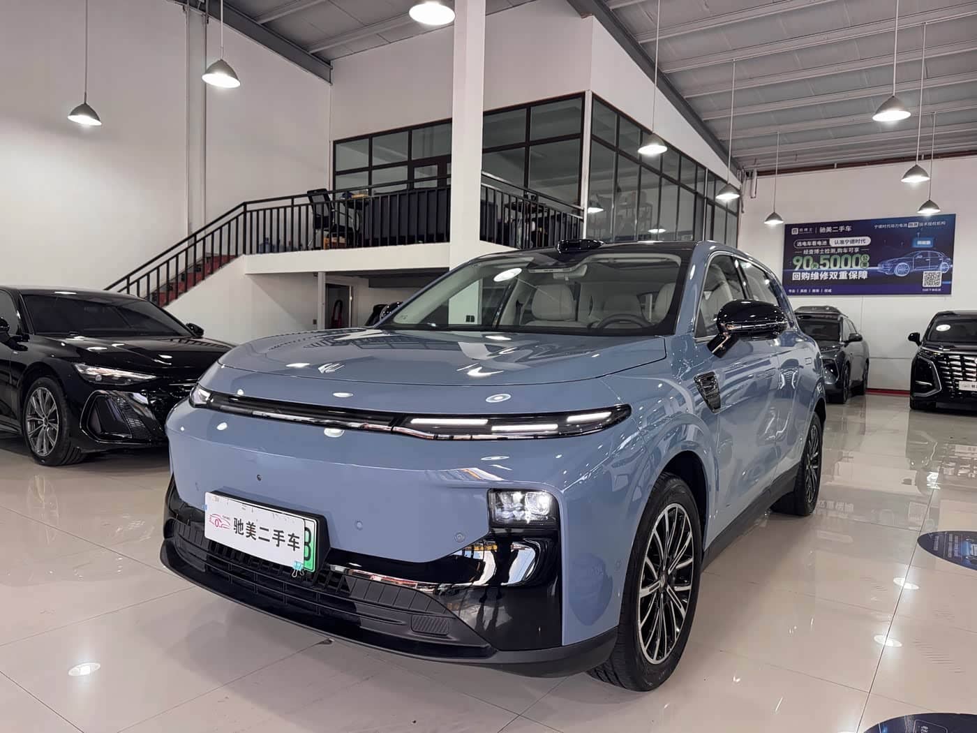 Leapmotor B10