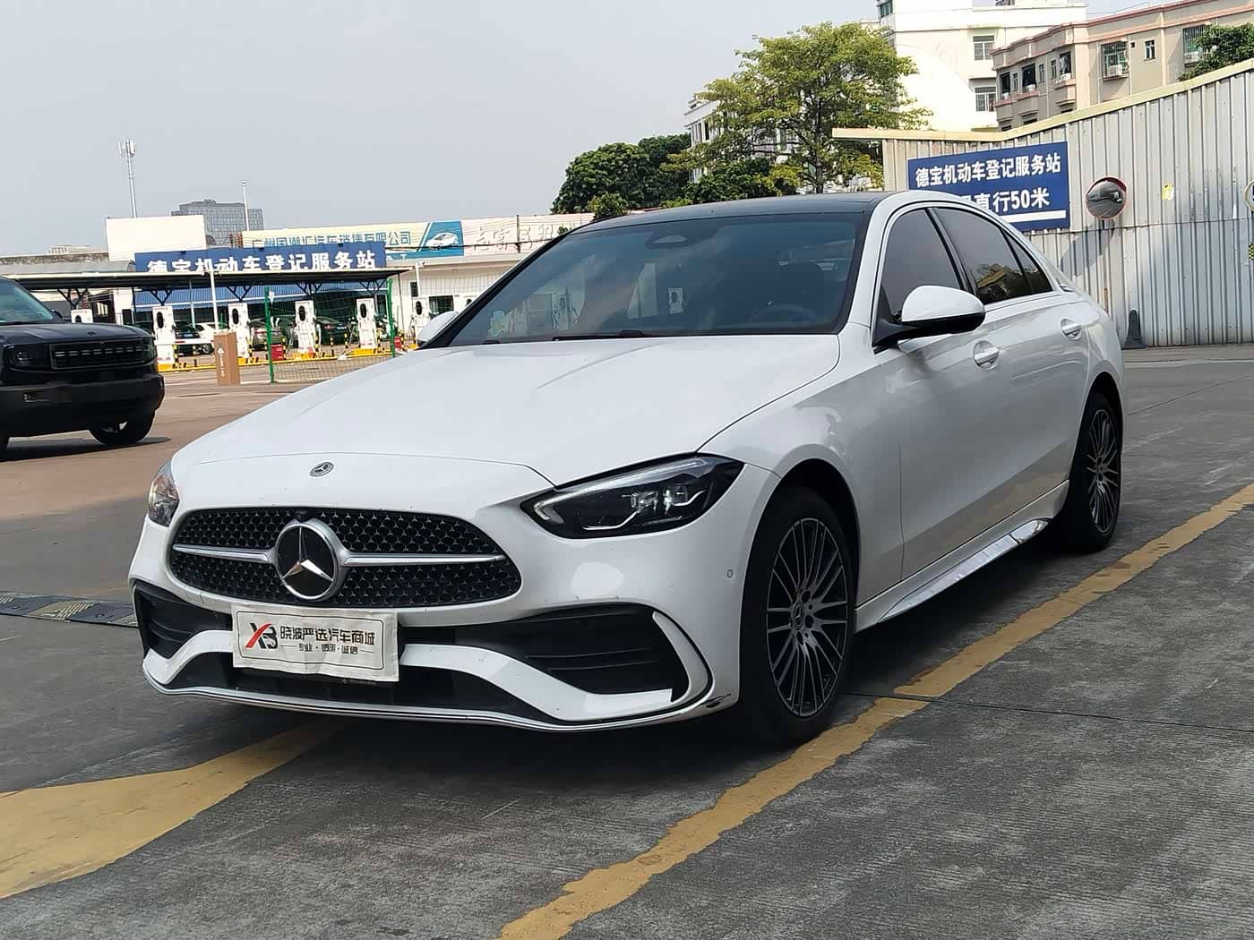Mercedes-Benz C-Class
