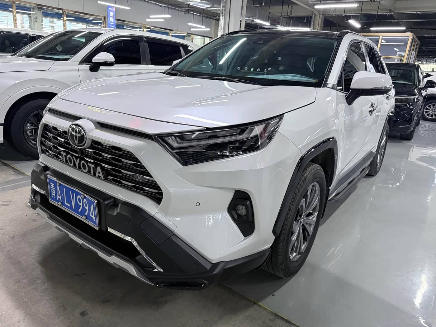 Toyota RAV4 Rongfang