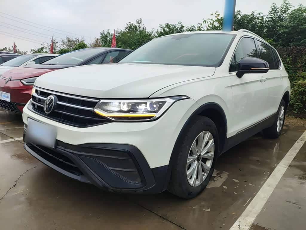 Volkswagen Tiguan L