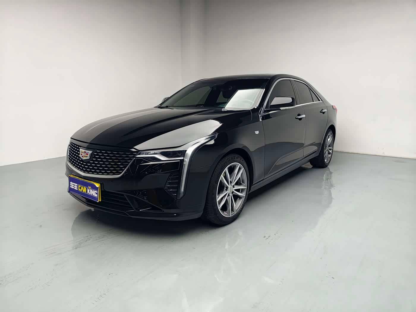 Cadillac CT4