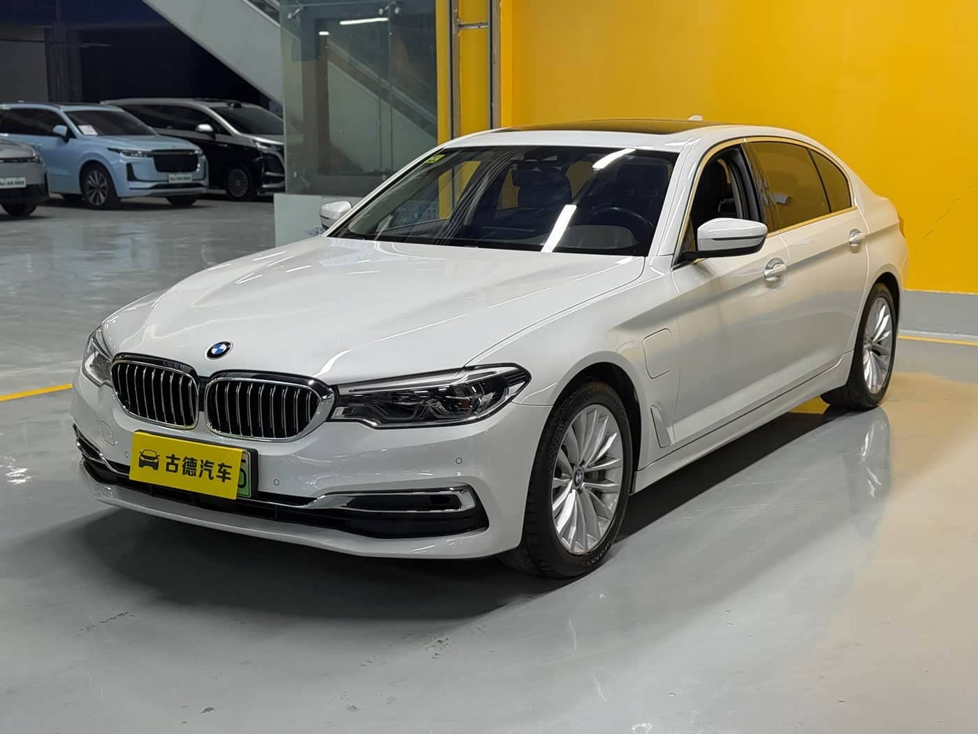BMW 5 Series New Energy