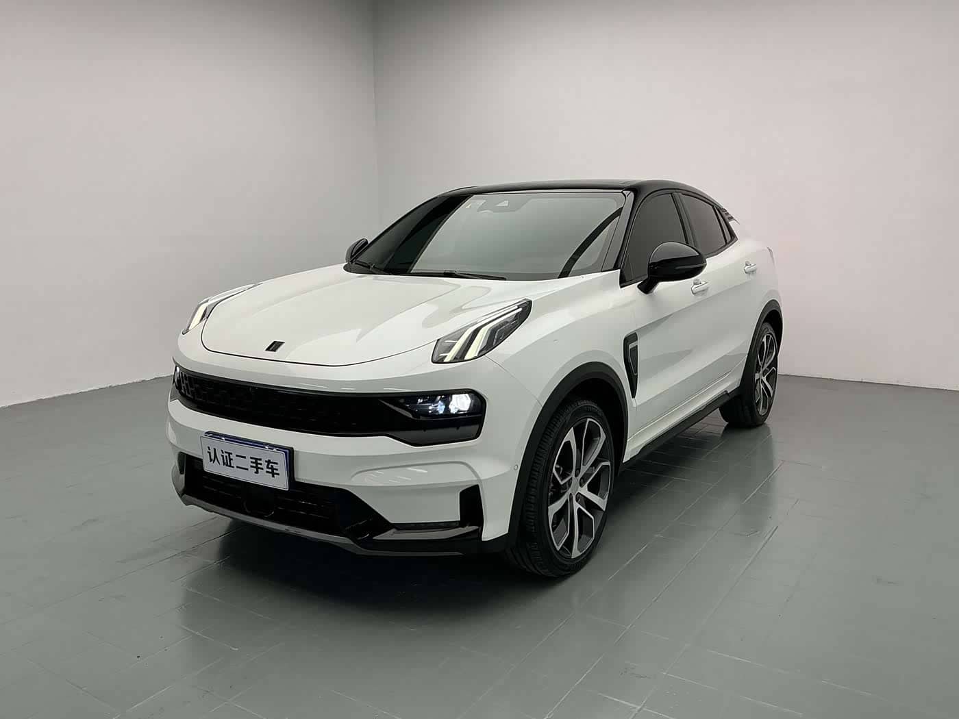 Lynk & Co 05