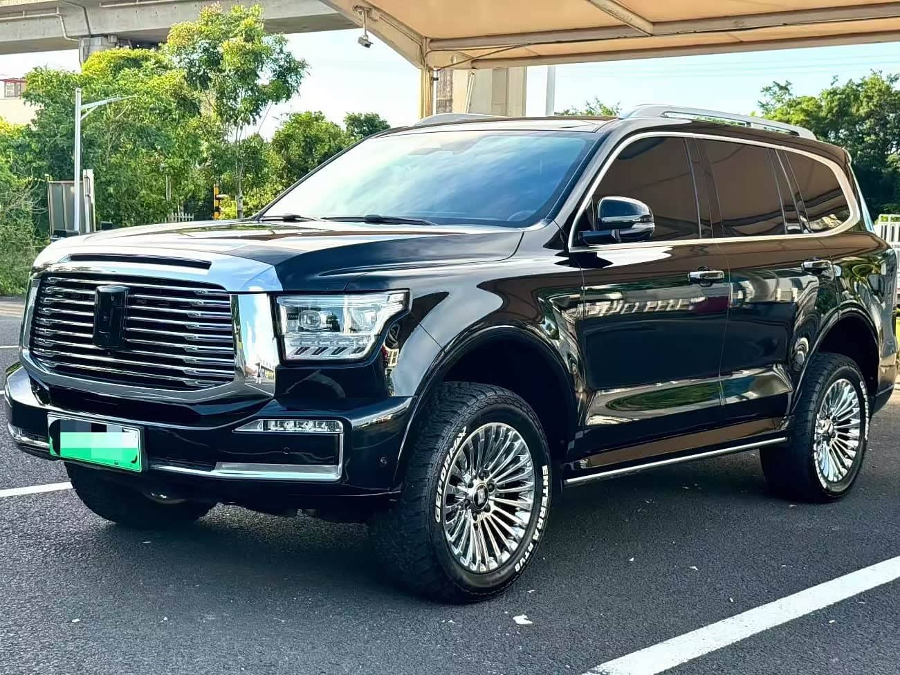 Tank 500 EV