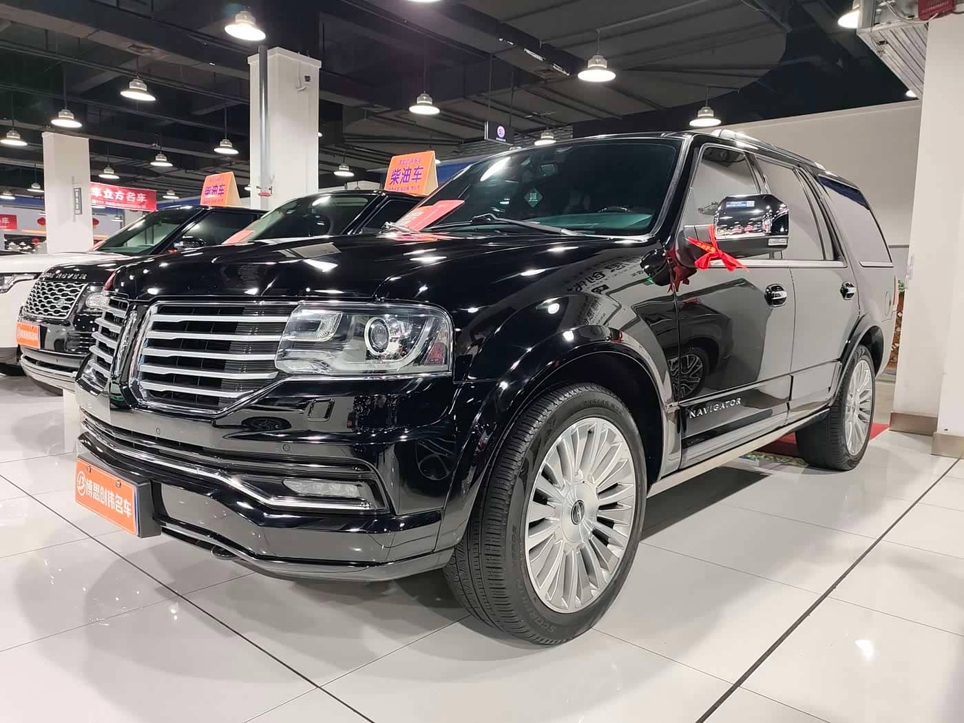 Lincoln Navigator