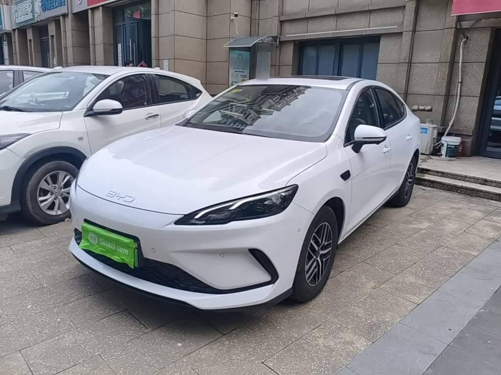 BYD Hai Bao 05 DM-i
