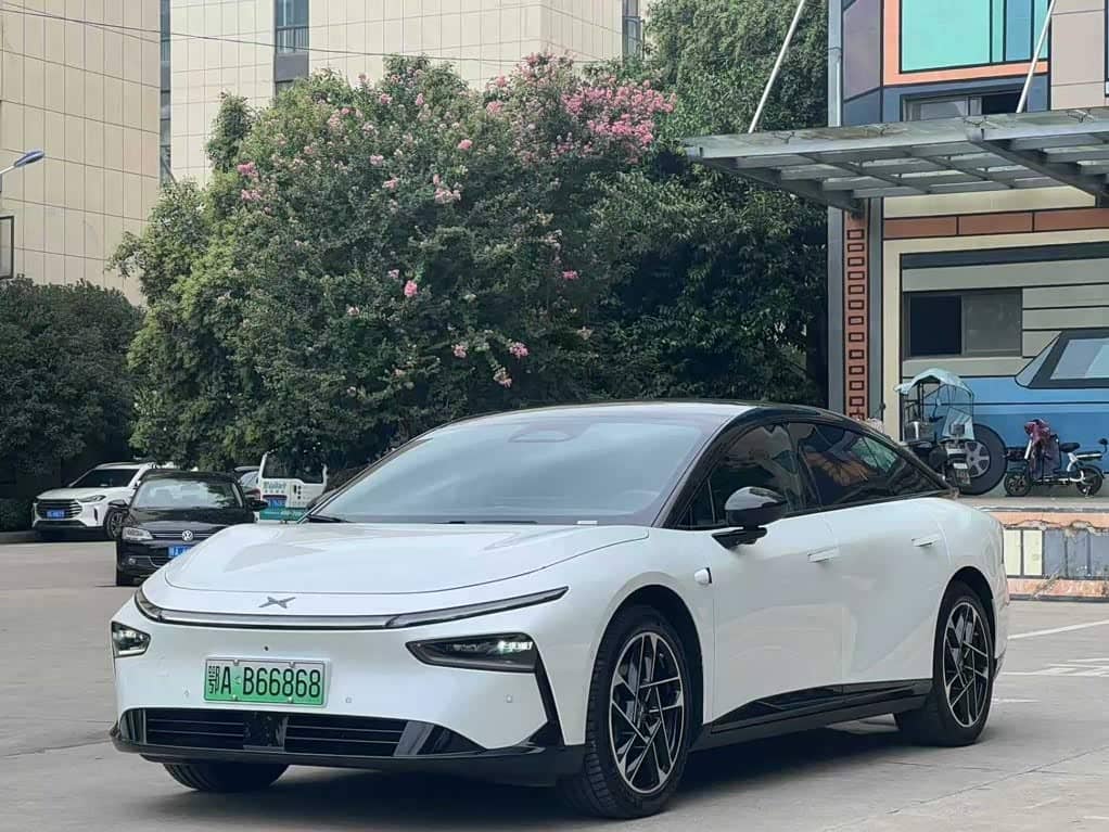 XPeng P7+