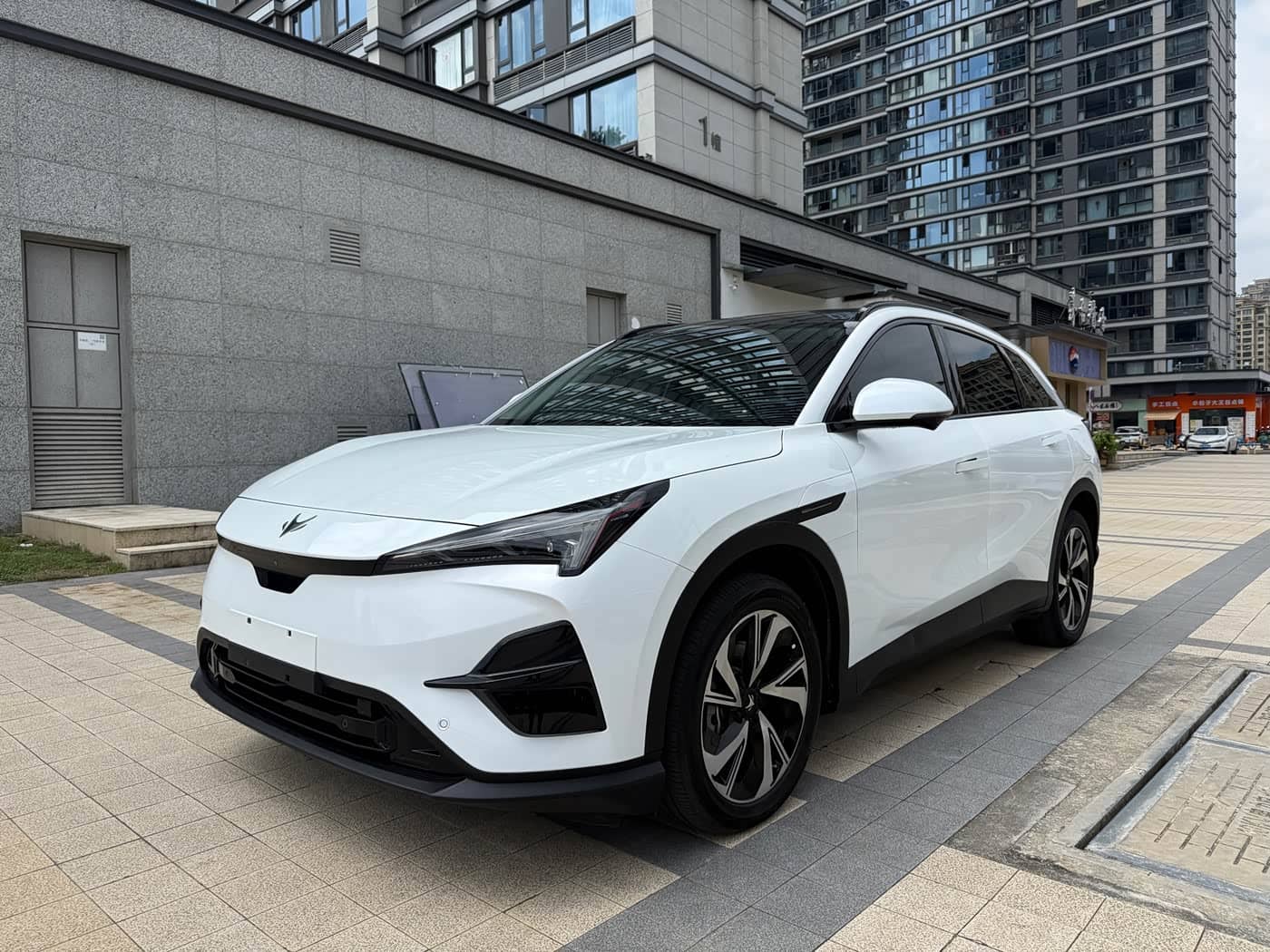 ARCFOX Alpha T5