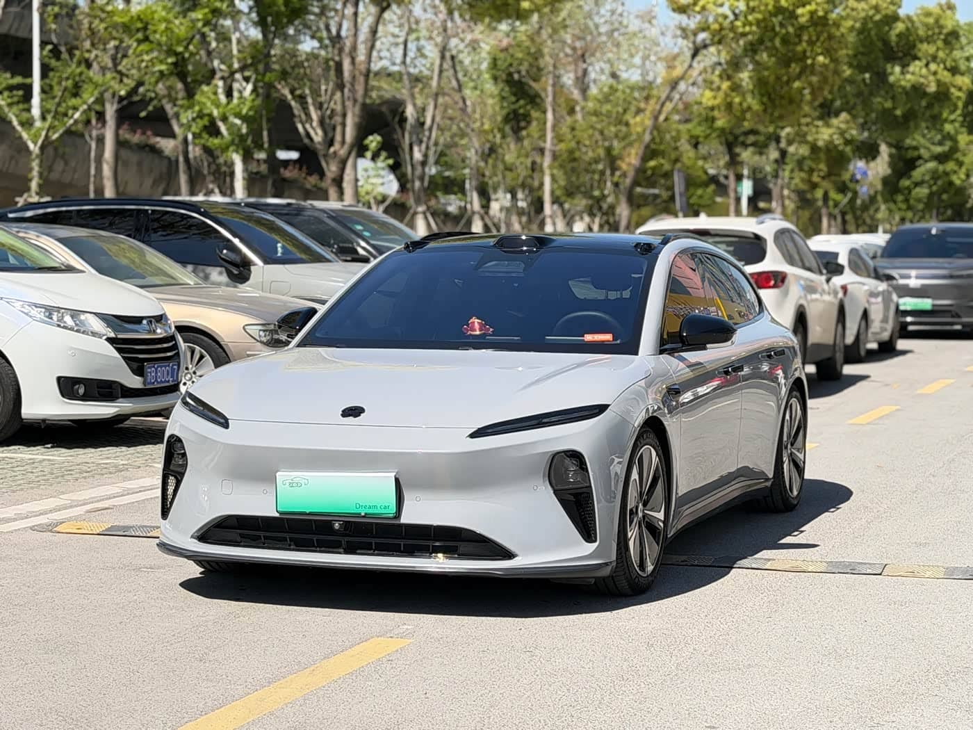 NIO ET5T