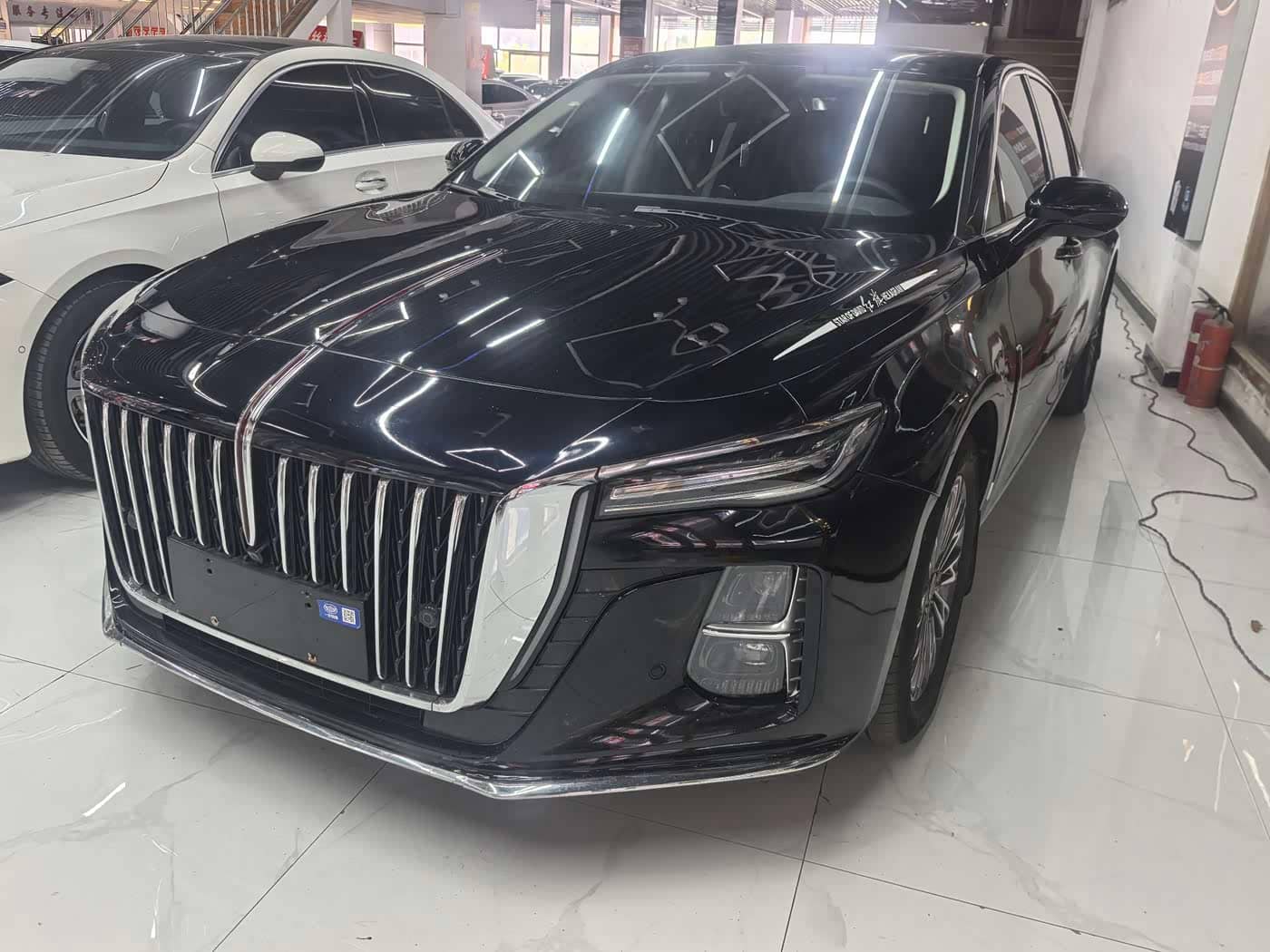 Hongqi H5