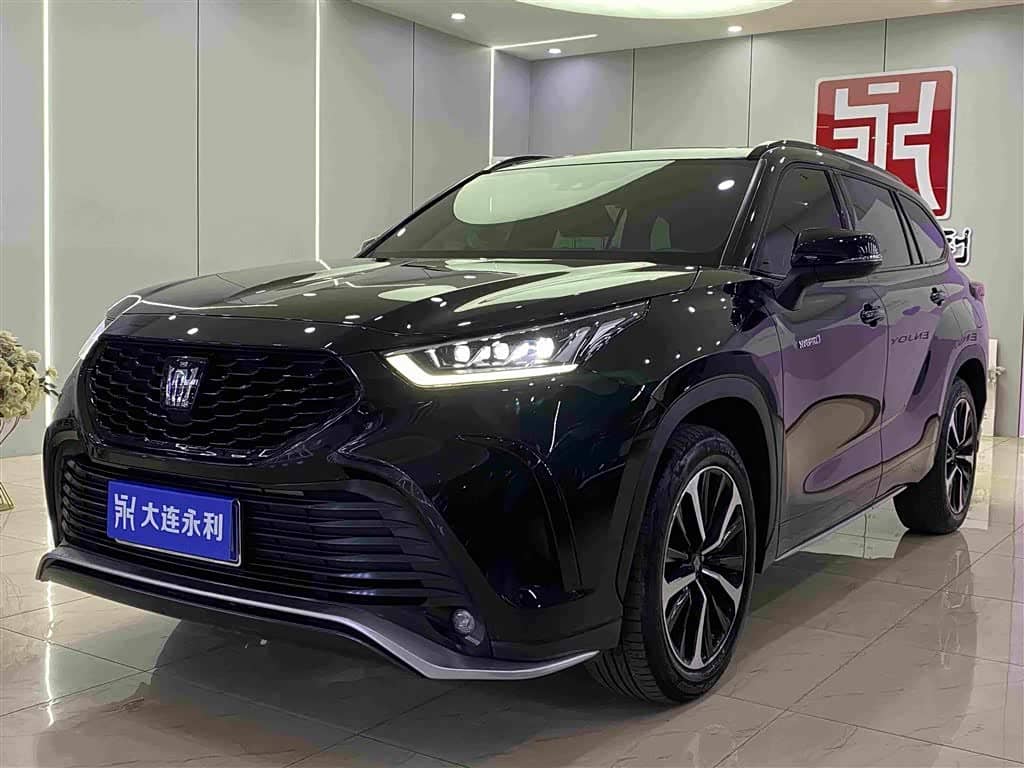 Toyota Crown Kluger