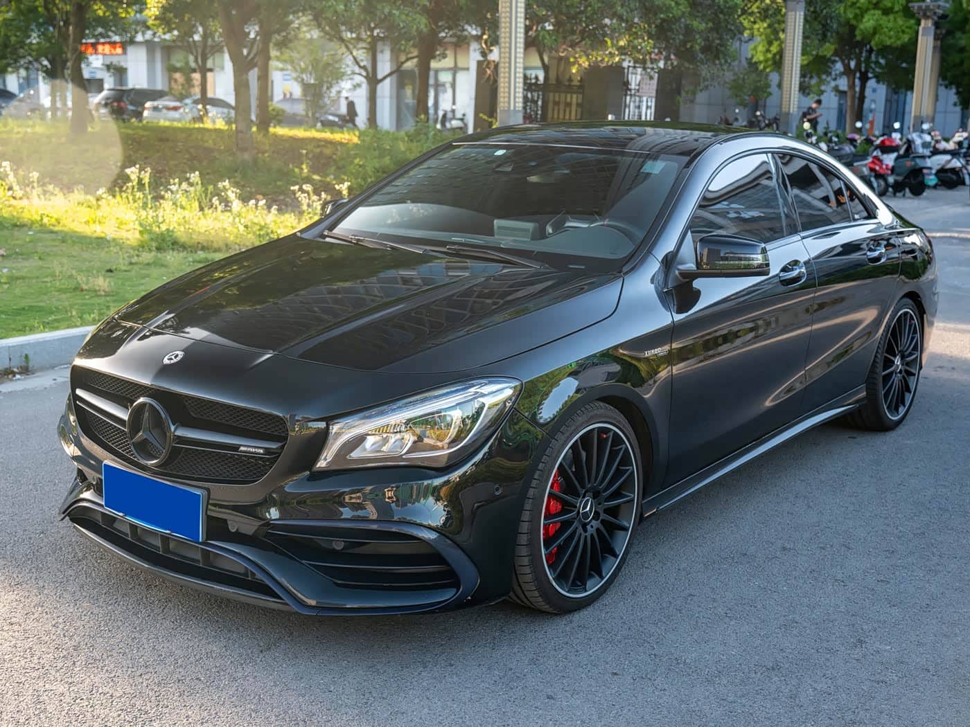 Mercedes-Benz CLA AMG