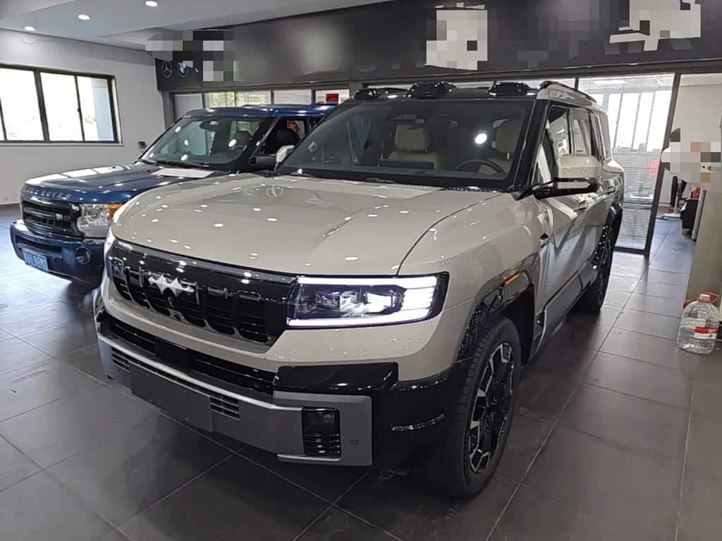 Fang Cheng Bao Leopard 8