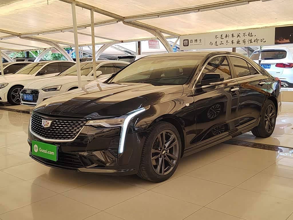 Cadillac CT4