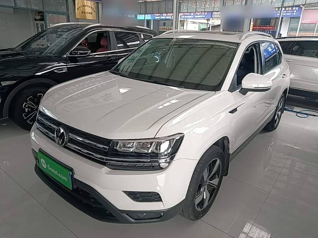 Volkswagen Tharu