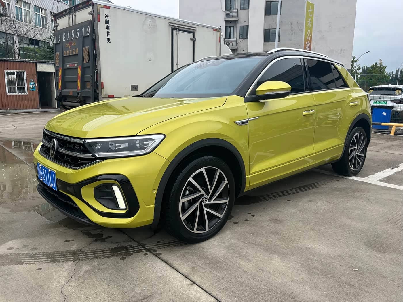 Volkswagen T-ROC