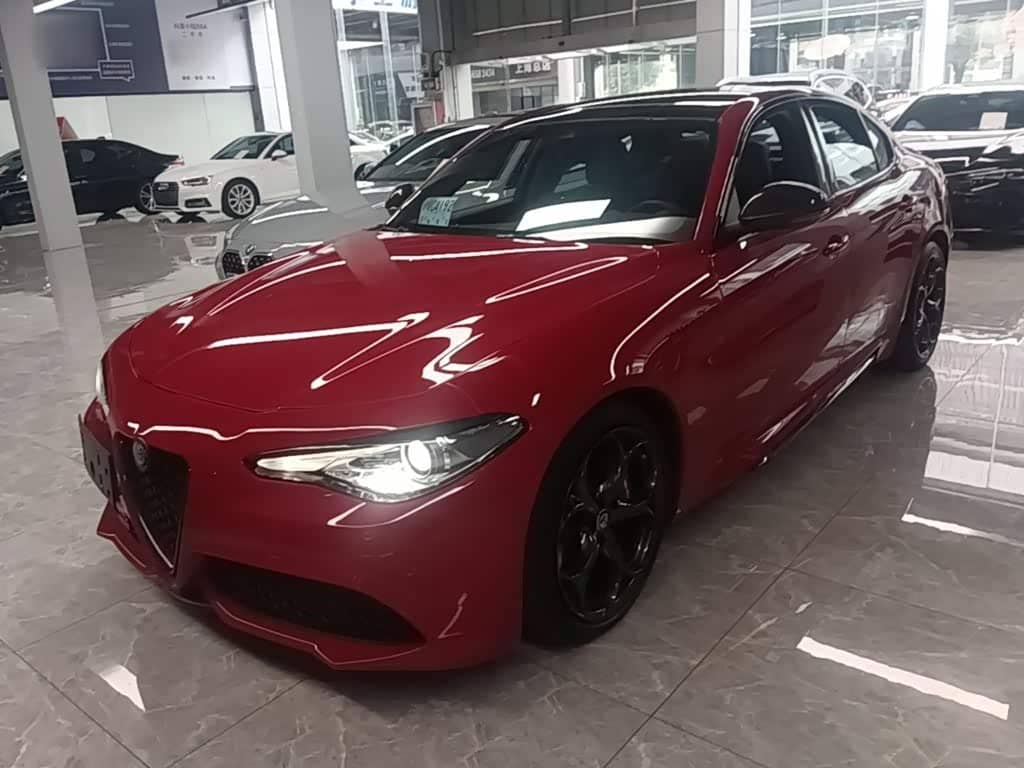 Alfa Romeo Giulia