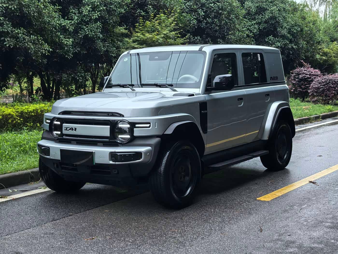 iCAR V23