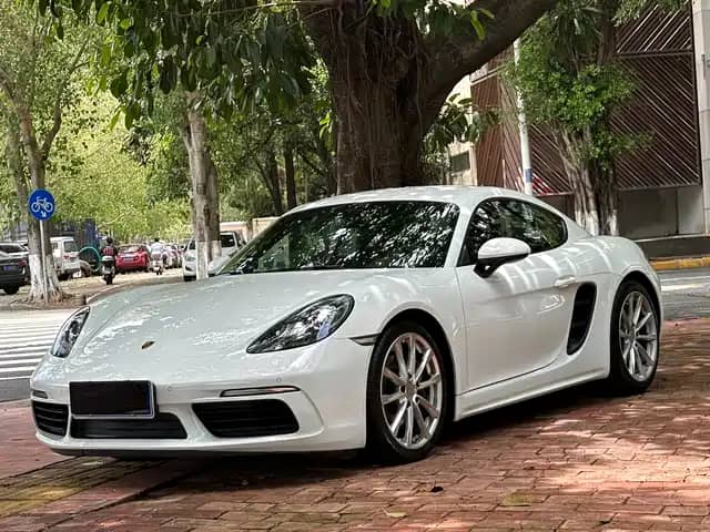 Porsche 718